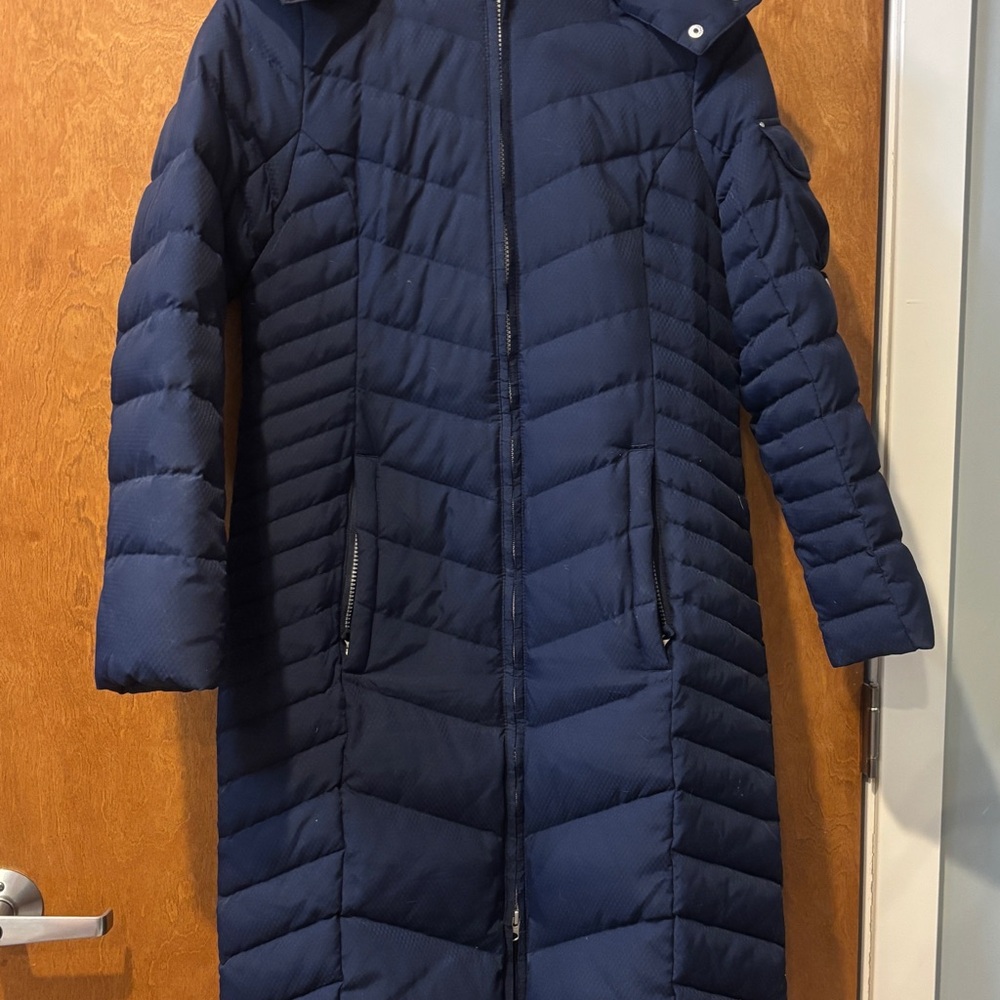 Eddie Bauer LIKE NEW Women's Navy Down Sun Valley Parka